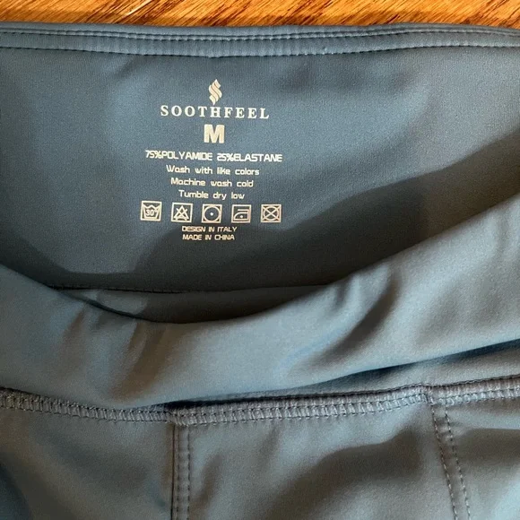 Soothfeel - Women’s Jogger Pants in Dusty Blue - Size Medium - Picture 10 of 15